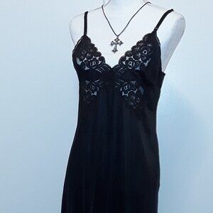 The Marilyn, full vintage slip lace trim, as new.